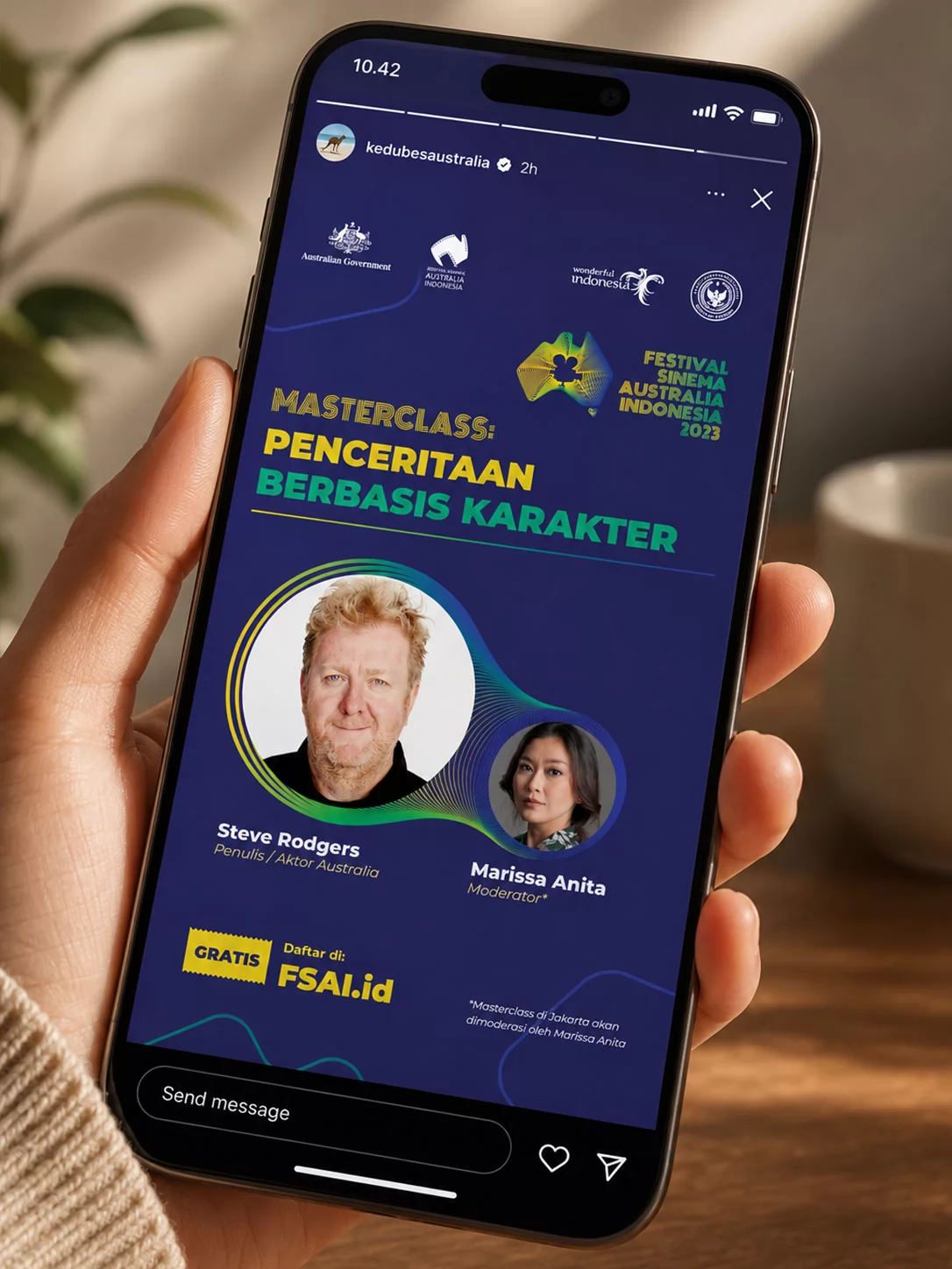 Gallery Image Right